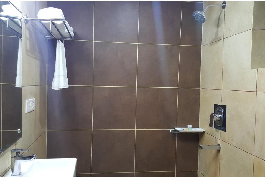 Hotel Kayanat 댈하우지 외부 사진